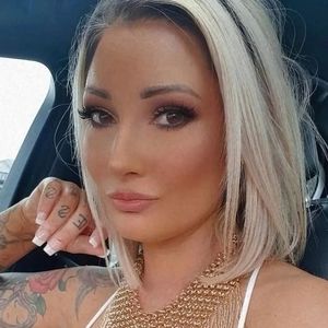 Meet your Posher, Leah